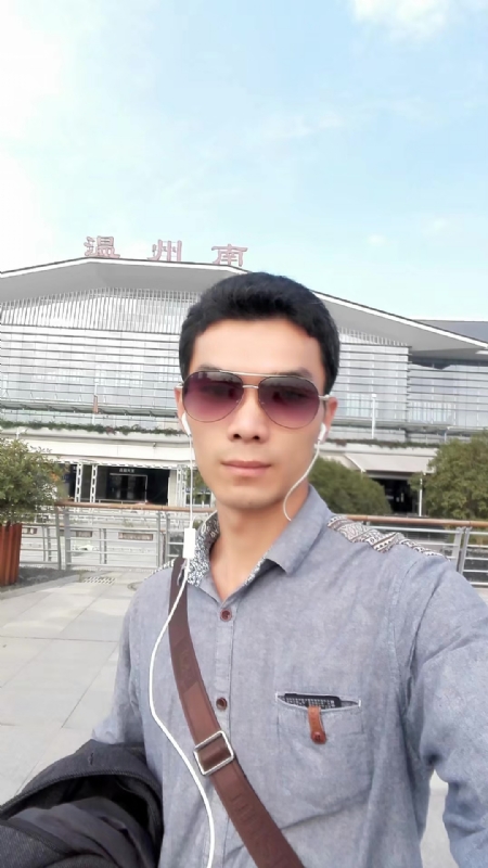 错把真心喂了狗的第三张照片--周宁交友中心